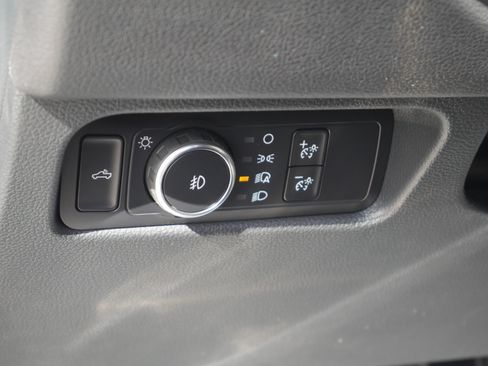 New 2026 Ford Ranger XLT w/ Equipment Group 301A High AWD/4WD image 5