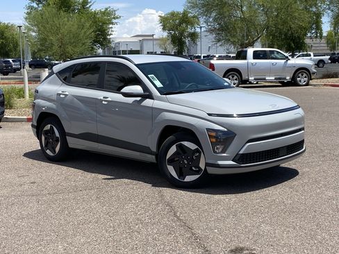 New 2025 Hyundai Kona SEL image 32