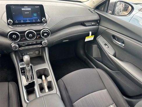 New 2025 Nissan Sentra SV image 16