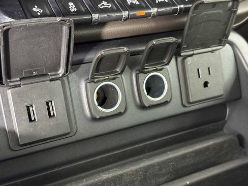 Used 2018 GMC Sierra 1500 SLT image 56