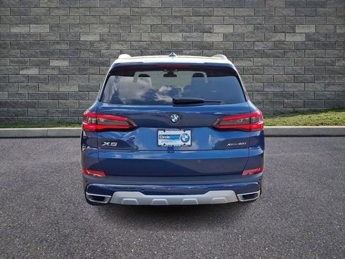 Used 2023 BMW X5 xDrive40i w/ Parking Assistance Package AWD/4WD image 5