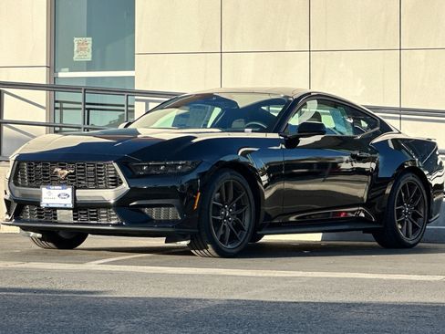 New 2026 Ford Mustang Coupe w/ Bronze Appearance Package image 7