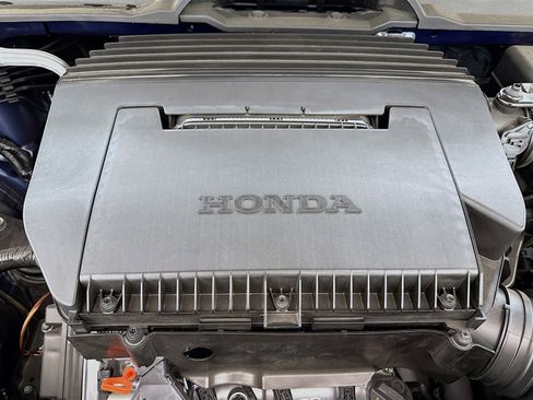 Used 2025 Honda Pilot Elite image 32