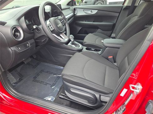 Used 2024 Kia Forte LXS image 23