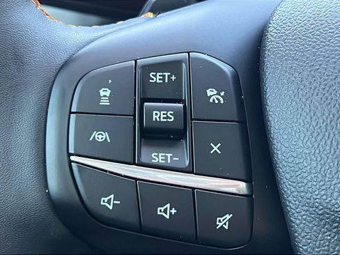 Used 2025 Ford Maverick Tremor AWD/4WD image 21