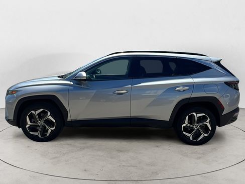 Used 2022 Hyundai Tucson Limited AWD/4WD image 3