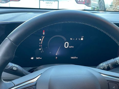 Used 2025 Buick Encore GX Preferred image 38