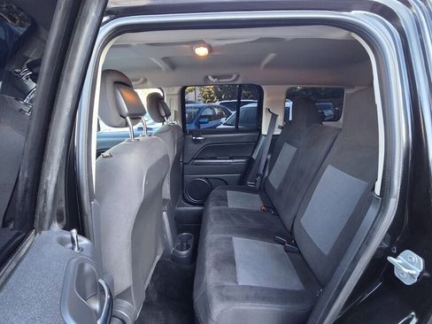 Used 2015 Jeep Patriot Sport w/ Power Value Group AWD/4WD image 12