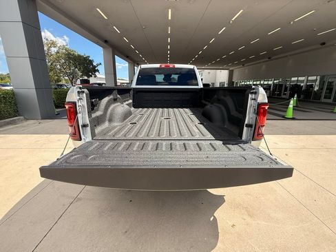 New 2026 RAM 3500 Tradesman AWD/4WD image 40