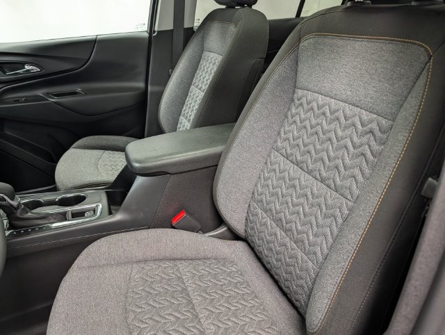 Certified 2024 Chevrolet Equinox LT AWD/4WD image 9