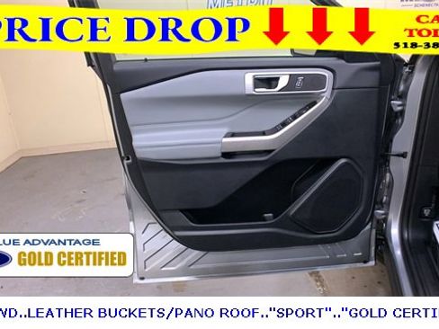 Certified 2022 Ford Explorer XLT w/ Equipment Group 202A image 30