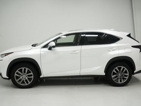 Used 2015 Lexus NX 200t FWD w/ Premium Package image 7