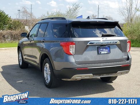Certified 2024 Ford Explorer XLT w/ Equipment Group 202A AWD/4WD image 3