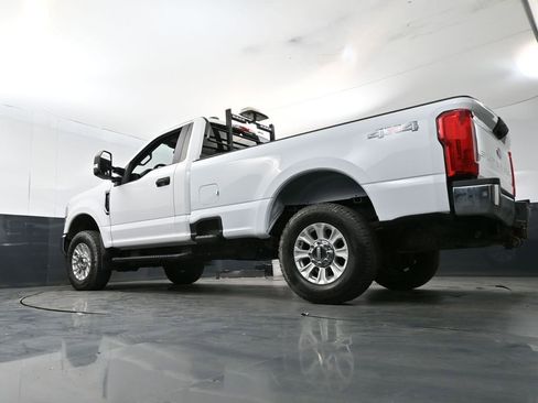 Used 2022 Ford F350 XL w/ STX Appearance Package AWD/4WD image 18