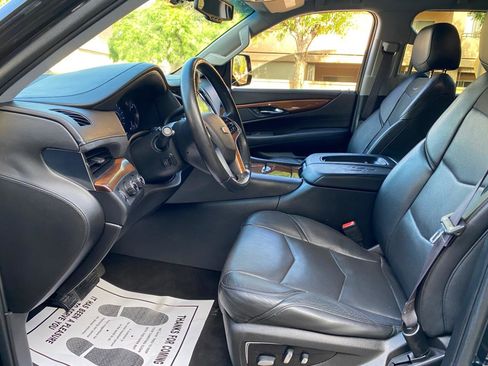 Used 2016 Cadillac Escalade 4WD image 35