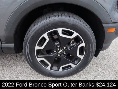 Used 2022 Ford Bronco Sport Outer Banks w/ Tech Package AWD/4WD image 14