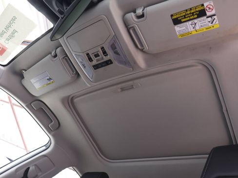 Certified 2022 Toyota RAV4 XLE Premium image 15