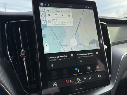 New 2026 Volvo XC60 B5 Ultra w/ Climate Package image 21