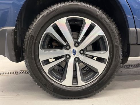 Used 2019 Subaru Outback 2.5i Limited w/ Popular Package #2 image 36