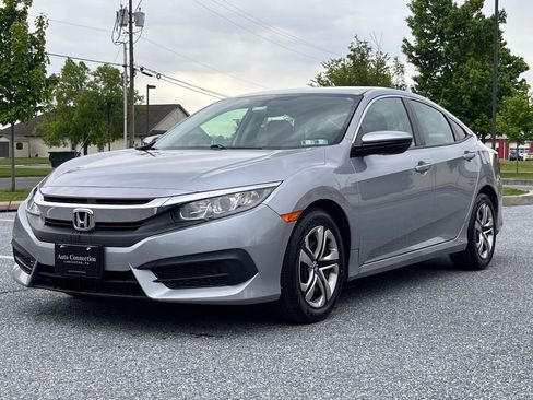 Used 2018 Honda Civic LX image 3
