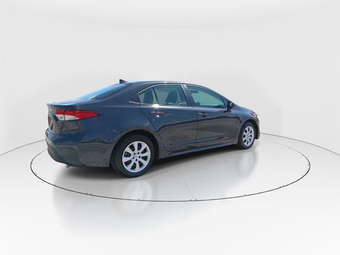 Used 2025 Toyota Corolla LE FWD image 8