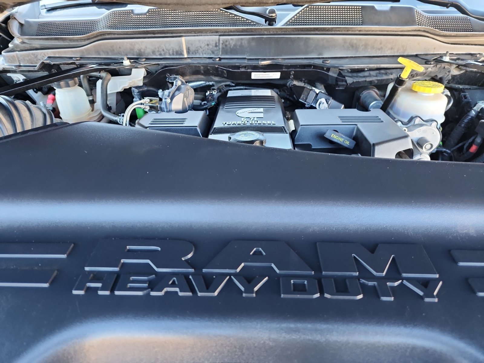 Used 2022 RAM 3500 Limited AWD/4WD image 9