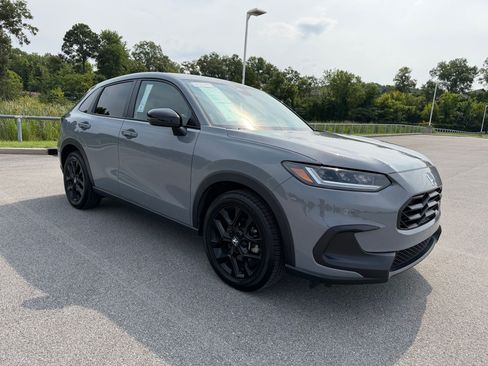 Certified 2025 Honda HR-V Sport image 7