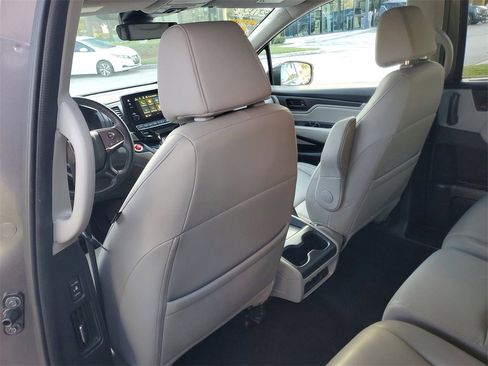 Used 2024 Honda Odyssey EX-L image 13