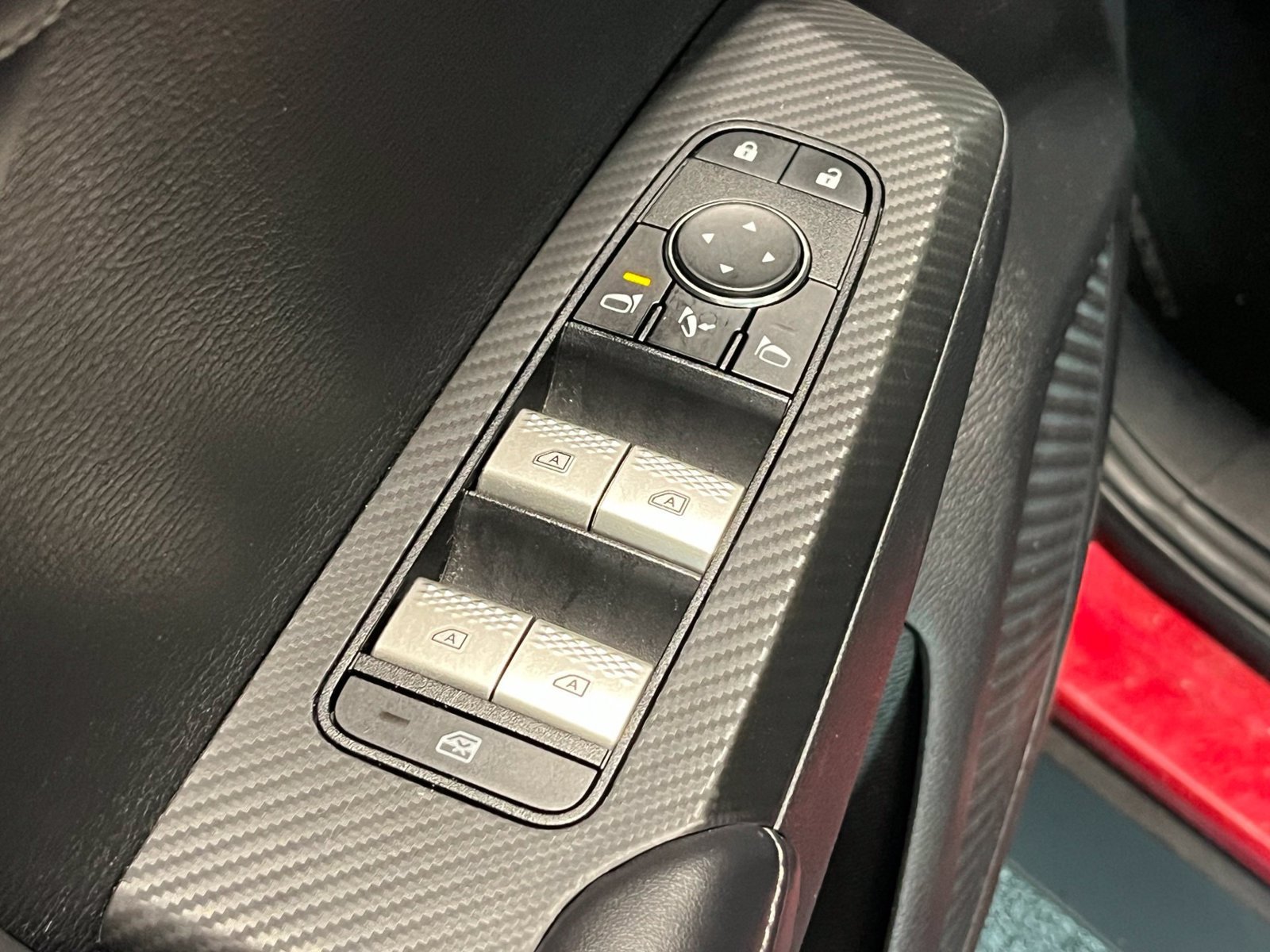 Used 2024 Mitsubishi Outlander SE AWD/4WD image 33
