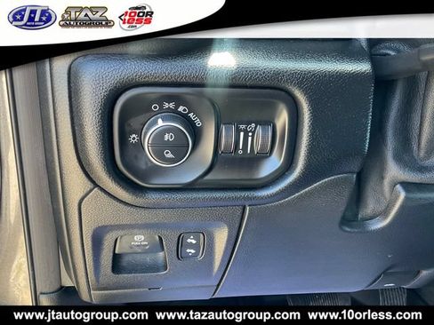 Used 2021 RAM 1500 Laramie AWD/4WD image 23