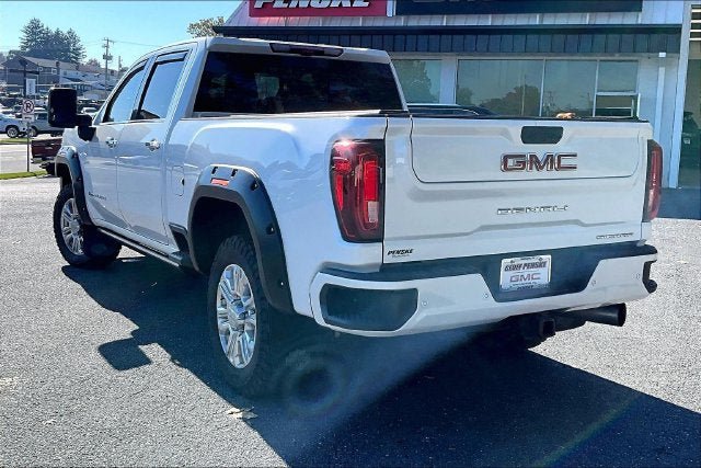 Certified 2021 GMC Sierra 2500 Denali w/ Denali Ultimate Package AWD/4WD image 4