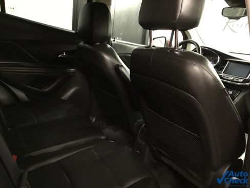 Used 2017 Buick Encore Premium image 33