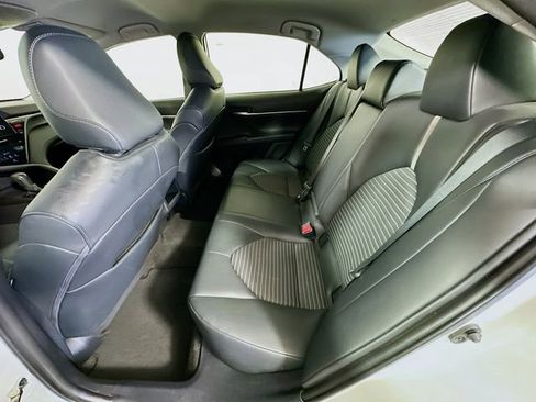 Certified 2023 Toyota Camry SE w/ Convenience Package image 21
