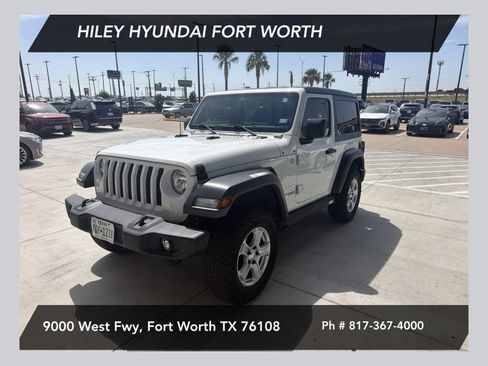 Used 2020 Jeep Wrangler Sport AWD/4WD image 1