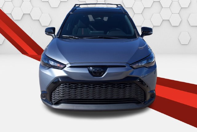 Used 2024 Toyota Corolla Cross AWD Hybrid image 9