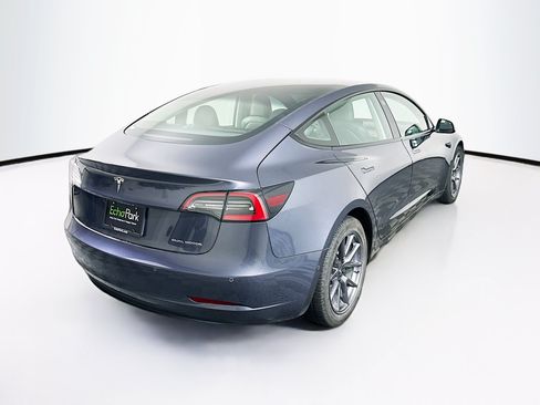 Used 2022 Tesla Model 3 Long Range AWD/4WD image 9