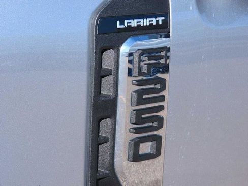 Certified 2024 Ford F250 Lariat image 12