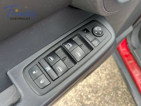 Used 2011 Dodge Nitro Heat w/ Popular Equipment Group AWD/4WD image 14