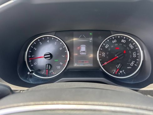 Used 2022 Toyota RAV4 XLE Premium FWD image 28