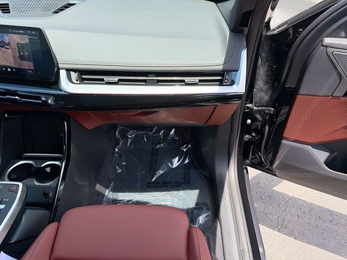 New 2026 BMW X1 xDrive28i w/ Technology Package AWD/4WD image 17