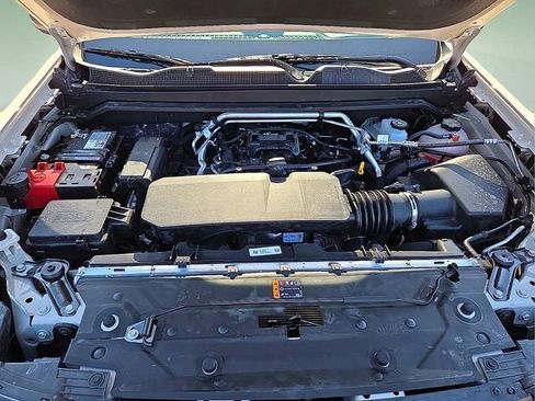 New 2026 Chevrolet Colorado Trail Boss AWD/4WD image 10