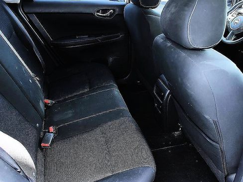 Used 2019 Nissan Sentra S FWD image 15