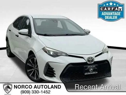 Used 2018 Toyota Corolla SE w/ Carpet Mat Package (TMS) FWD image 1