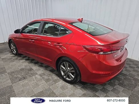 Used 2017 Hyundai Elantra SE w/ SE A/T Tech Package 03 FWD image 11