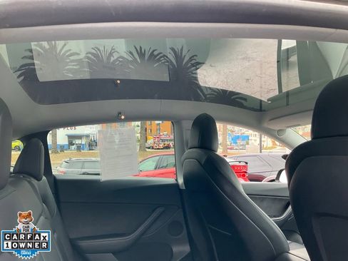 Used 2022 Tesla Model Y Performance AWD/4WD image 51