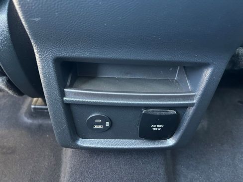 Certified 2022 Ford Edge SEL w/ Convenience Package image 20