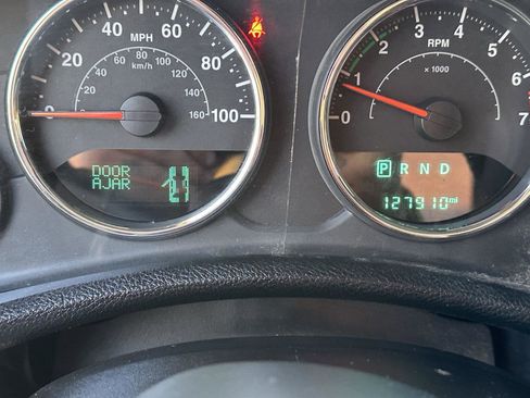 Used 2015 Jeep Wrangler Unlimited Sport w/ Quick Order Package 24S image 27