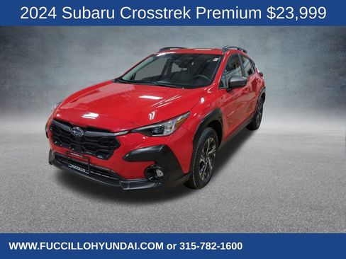 Used 2024 Subaru Crosstrek 2.0i Premium image 1
