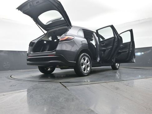 Used 2023 Honda HR-V LX image 47