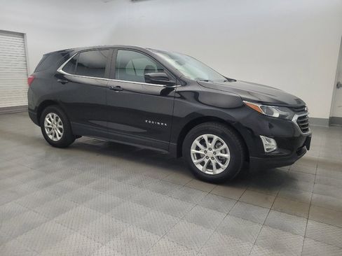 Used 2021 Chevrolet Equinox LT w/ Driver Convenience Package image 11